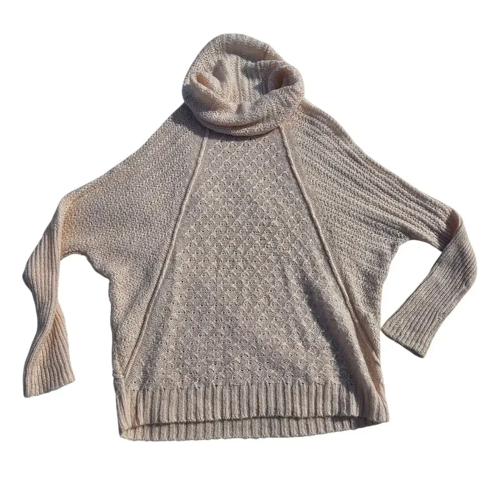 Apt. 9 woman's pink cowl neck sweater size M.